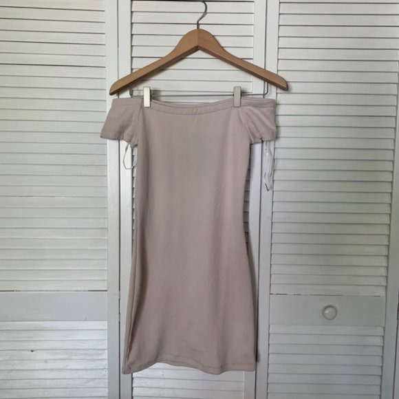 NWT Signature8 Taupe Solid Ribbed Bodycon Dress M​​​ - Picture 2 of 6